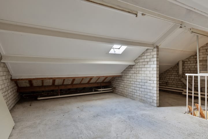 Foto 24 van Van Hogendorpweg 34