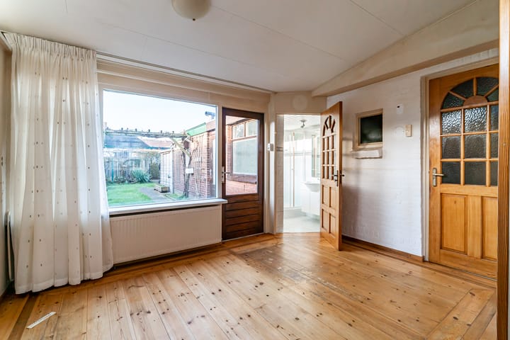 Photo 16 of Sint Jozefstraat 25