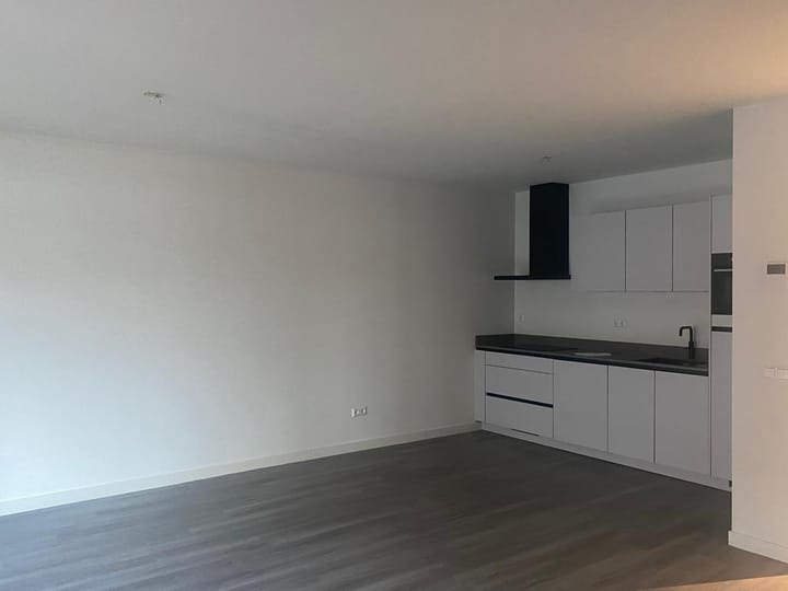 Photo 3 of Hoofdstraat 215-A