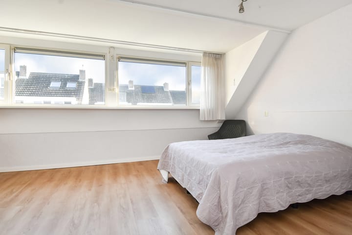 Foto 21 van Krokuslaan 1