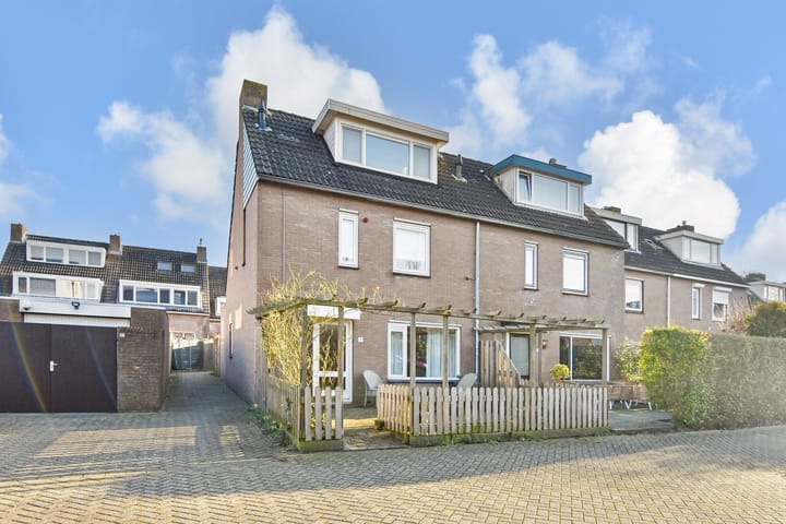 Foto 39 van Krokuslaan 1