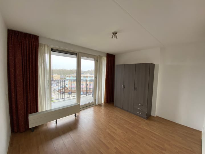 Foto 9 van Tamarixplantsoen 241