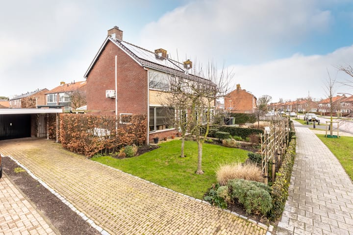 Photo 6 of Hoogvlietlaan 34