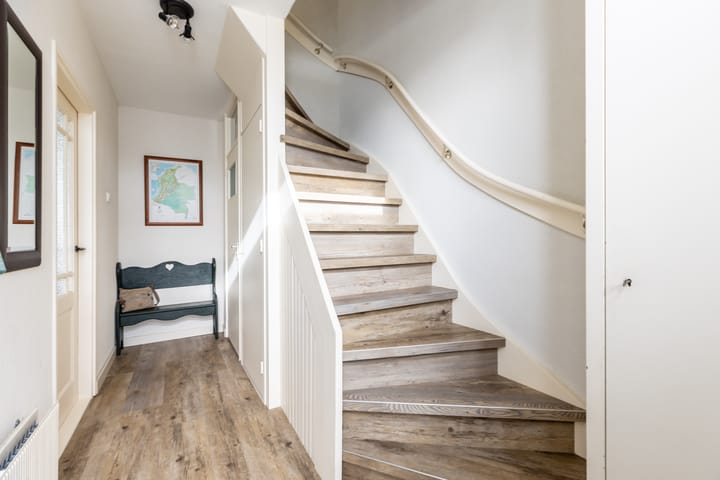 Photo 24 of Hoogvlietlaan 34