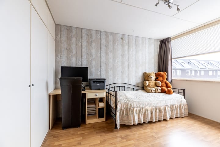 Photo 30 of Hoogvlietlaan 34