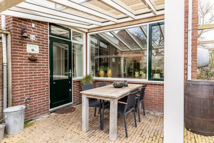 Photo 38 of Hoogvlietlaan 34