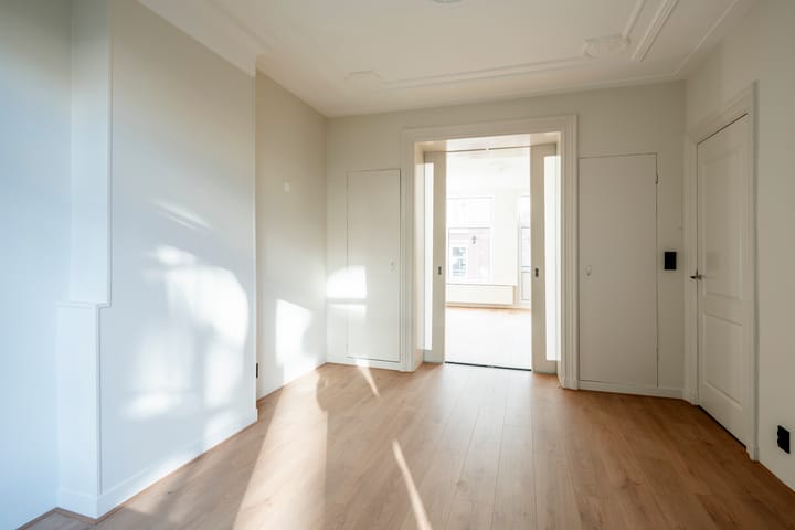 Foto 9 van Tolstraat 123-2