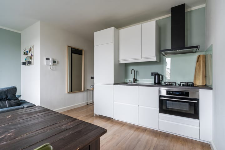 Foto 3 van Helenastraat 2-L1