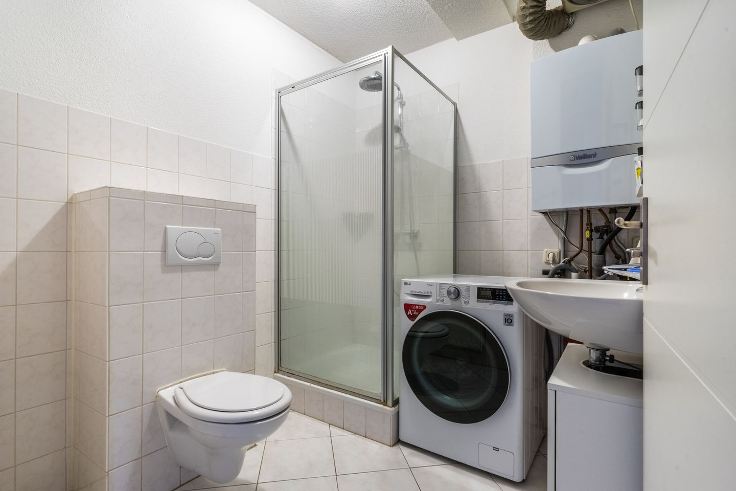 Foto 20 van Helenastraat 2-L1