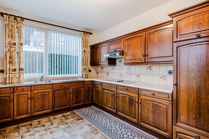 Photo 10 of Beekstraat 5