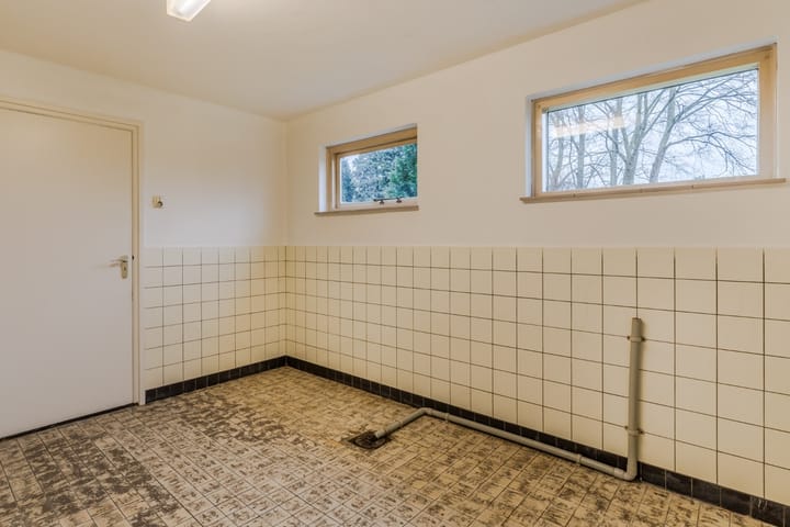 Photo 13 of Beekstraat 5