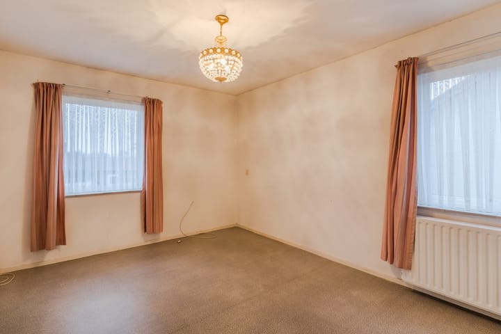 Photo 21 of Beekstraat 5