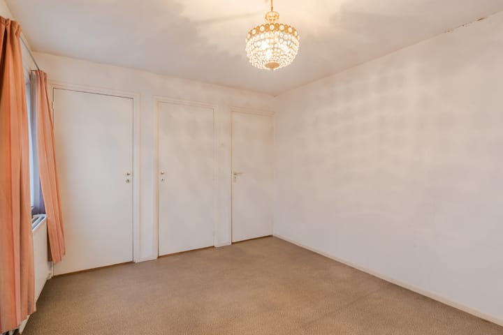 Photo 22 of Beekstraat 5