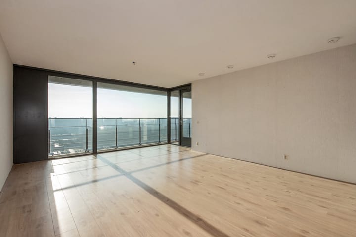 Foto 4 van Sir Winston Churchillln 370-F037