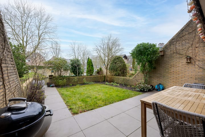 Foto 44 van Van Slingelandtplantsoen 19