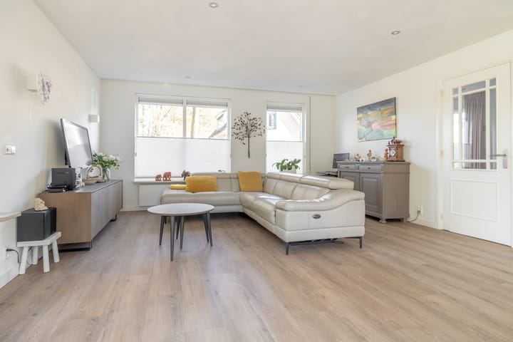 Foto 8 van Pyramidedreef 15