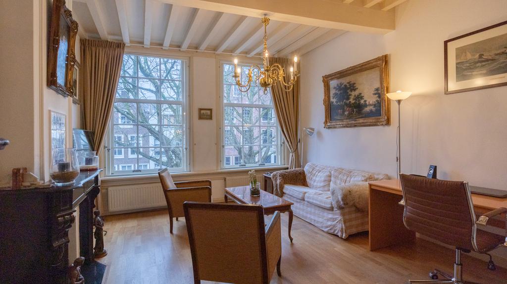 Photo 22 of Hooglandse Kerkgracht 9