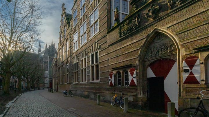 Foto 56 van Hooglandse Kerkgracht 9