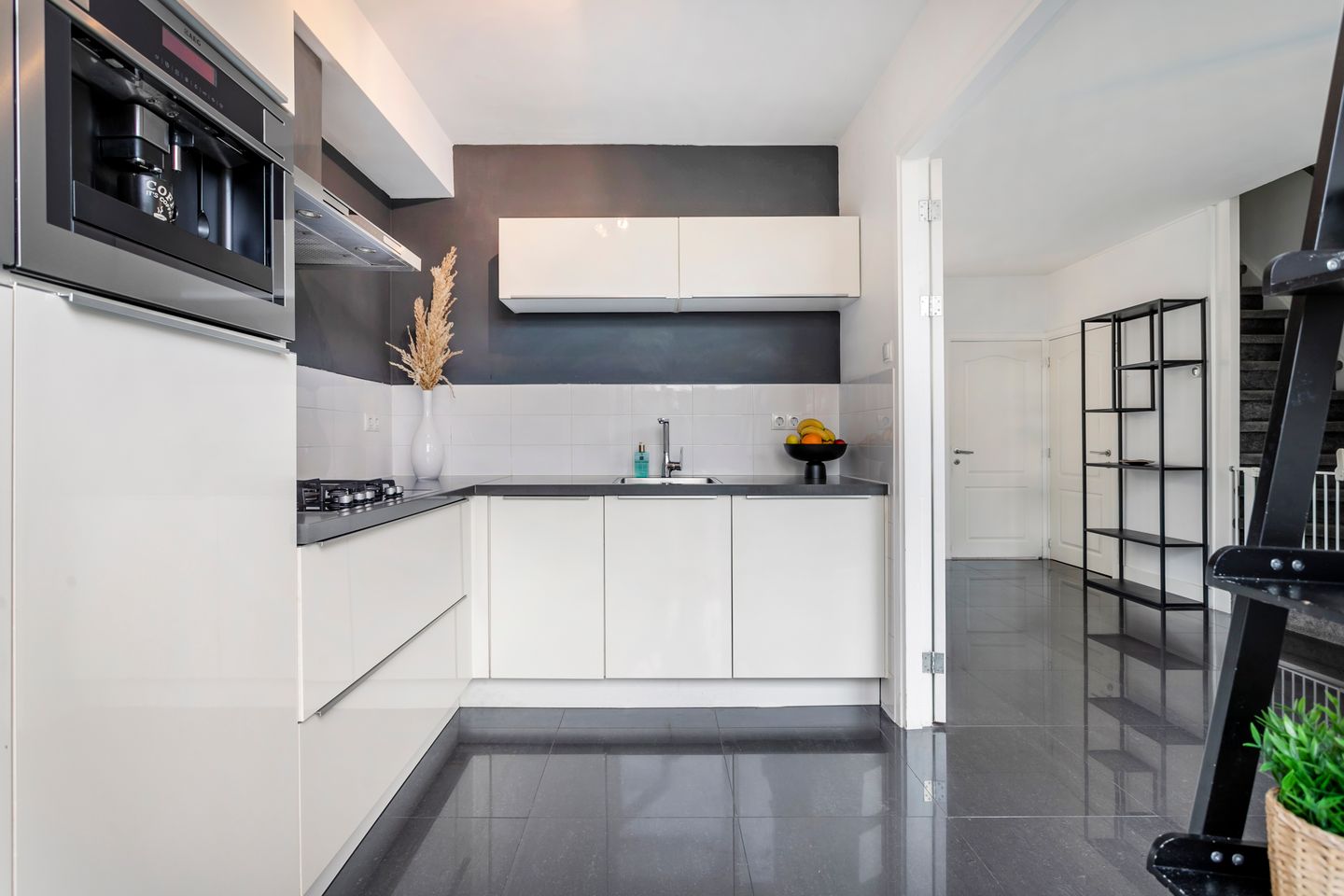 Foto 14 van Smirnoffstraat 21