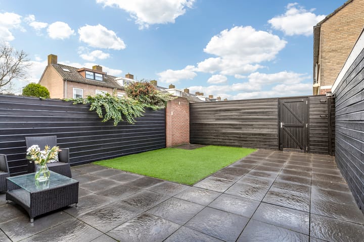 Foto 17 van Smirnoffstraat 21