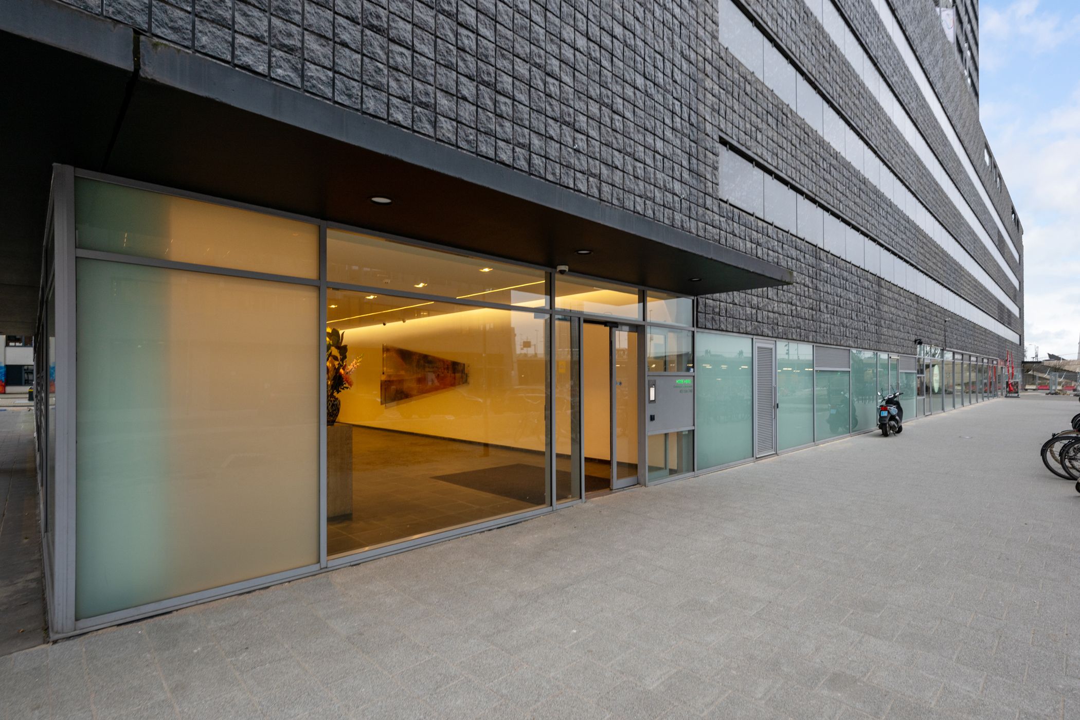 Foto 24 van Gedempte Zalmhaven 569