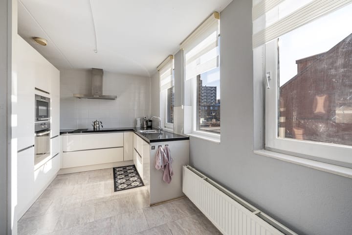 Foto 4 van Burgemeester Honnerlage Gretelaan 49