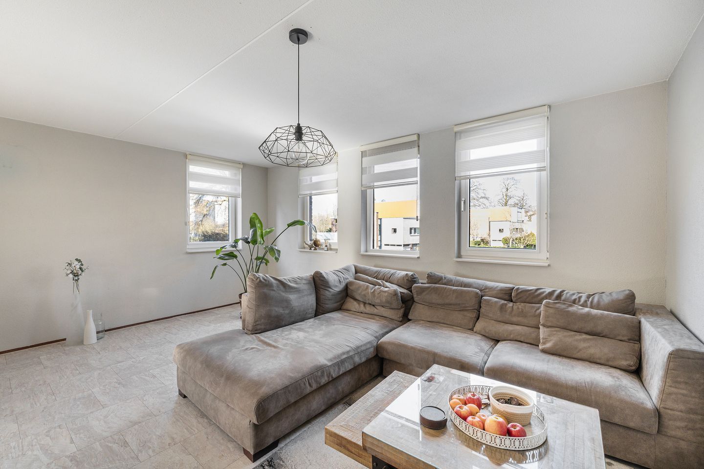 Foto 19 van Burgemeester Honnerlage Gretelaan 49