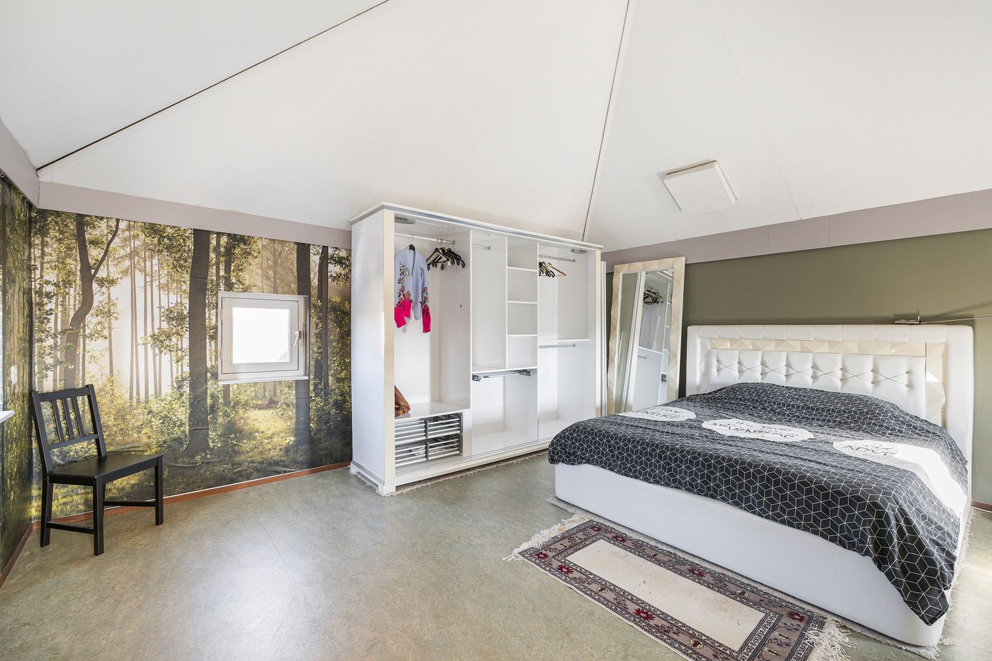 Foto 35 van Burgemeester Honnerlage Gretelaan 49