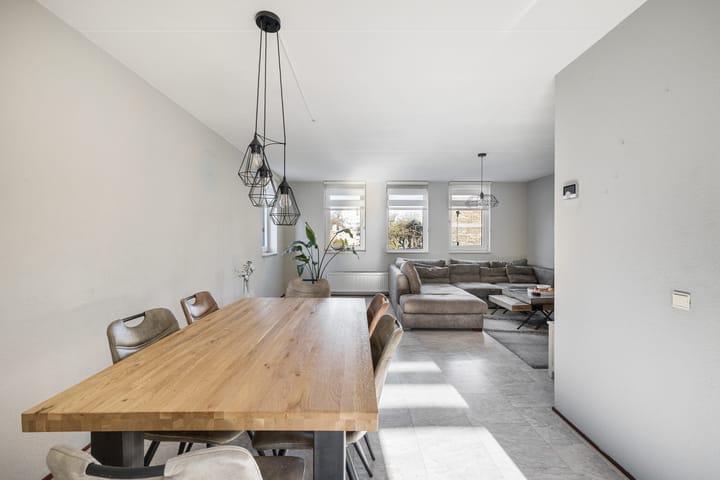 Foto 3 van Burgemeester Honnerlage Gretelaan 49