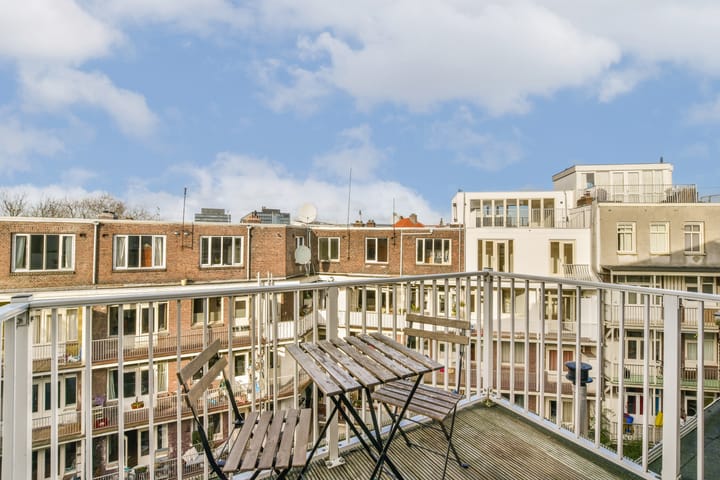 Foto 4 van Tilanusstraat 73-4