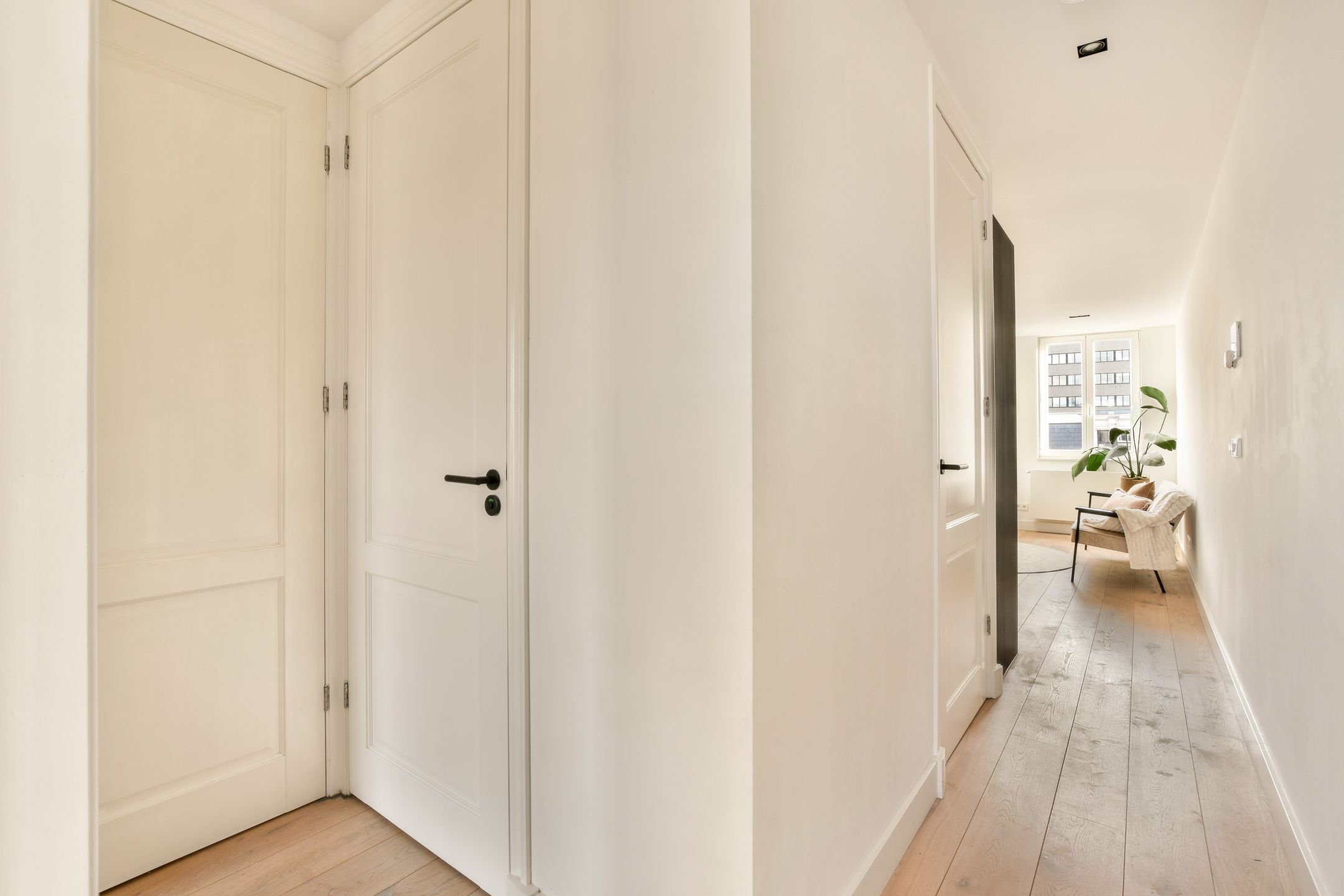 Foto 12 van Tilanusstraat 73-4