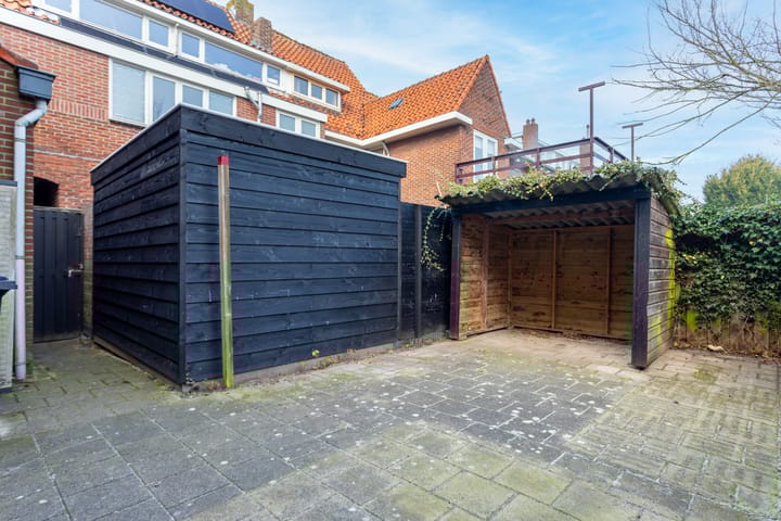 Foto 15 van Dr. Leenaersstraat 19