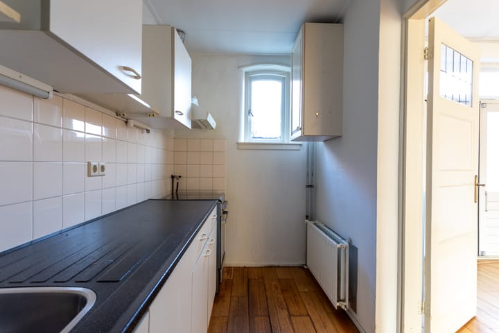 Foto 12 van Dr. Leenaersstraat 19