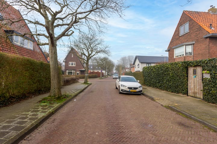 Foto 41 van Dr. Leenaersstraat 19