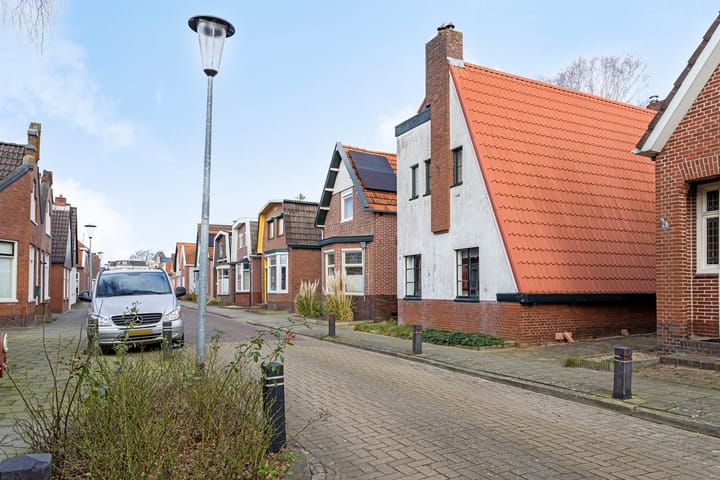 Foto 5 van Sarastraat 32