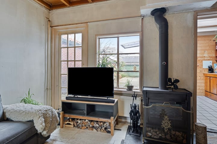 Foto 7 van Sarastraat 32