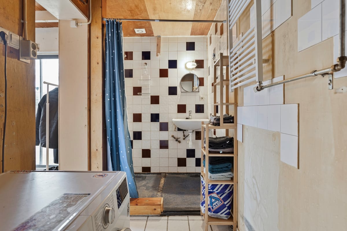 Photo 18 of Sarastraat 32