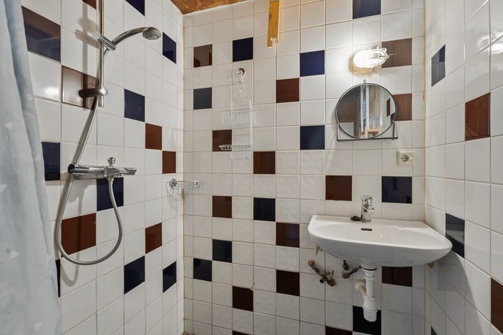 Foto 19 van Sarastraat 32