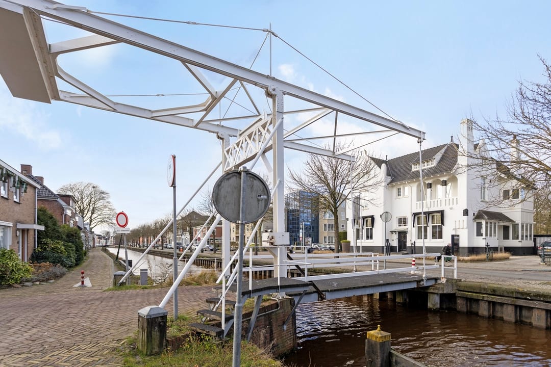 Photo 38 of Sarastraat 32