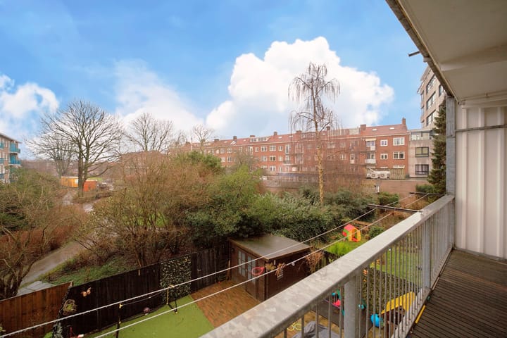 Foto 23 van Burgemeester Elsenlaan 211