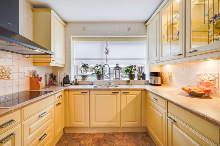 Photo 18 of Perzikkruid 10