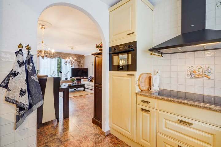 Photo 22 of Perzikkruid 10