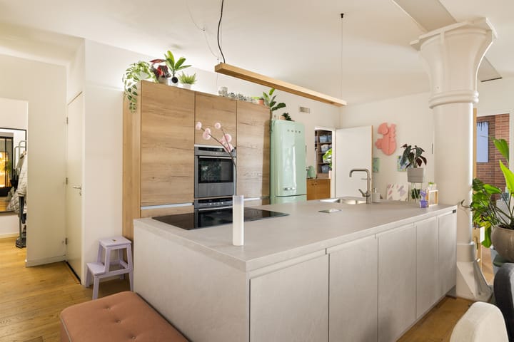 Foto 2 van Purperhoedenveem 52