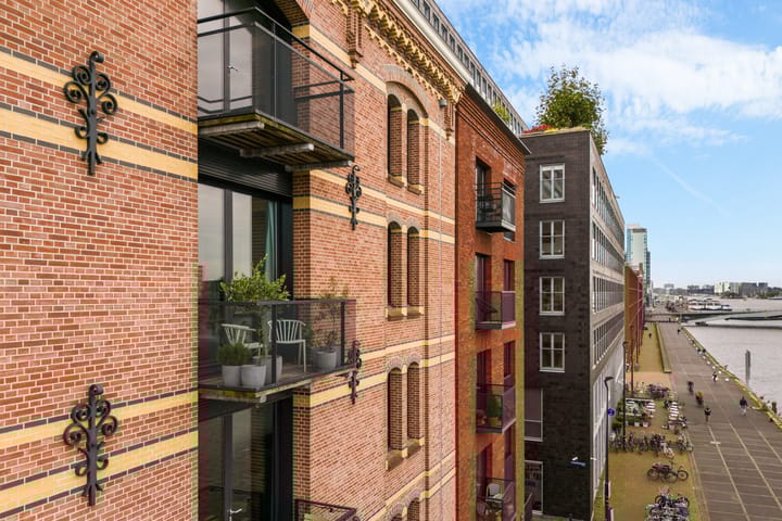 Foto 24 van Purperhoedenveem 52