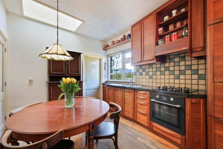 Foto 6 van Middelweg 63