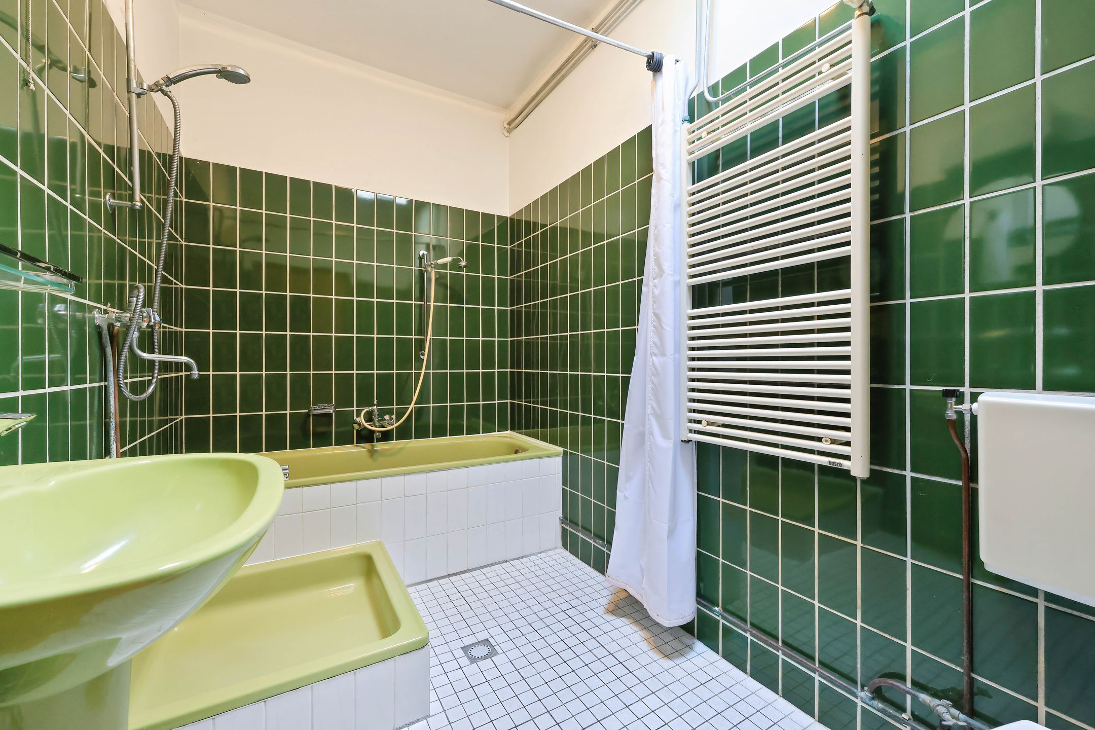 Foto 18 van Middelweg 63