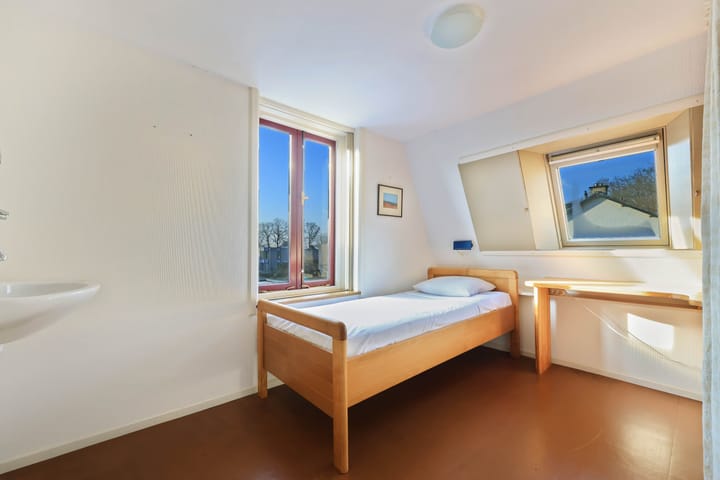 Foto 26 van Middelweg 63