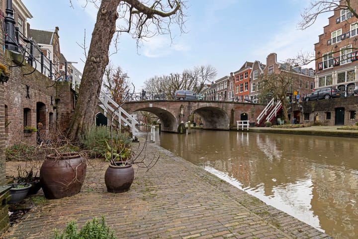 Foto 28 van Oudegracht 334-D