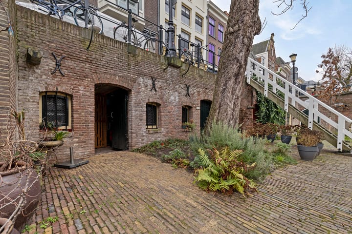 Foto 27 van Oudegracht 334-D
