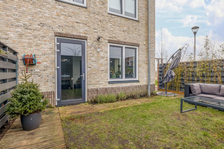 Foto 4 van Begoniatuin 277